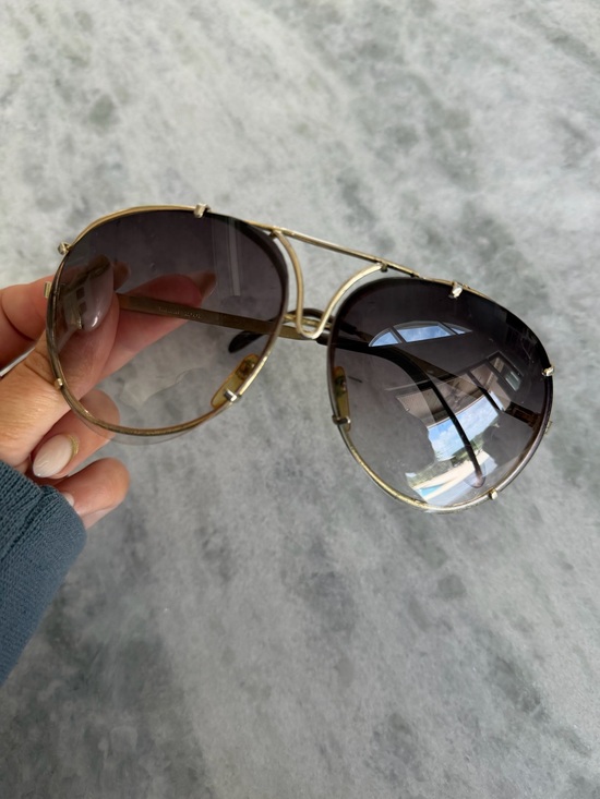 Vintage Gold Aviator Women\'s Sunglasses with Gradient Smoke Lenses main image 9